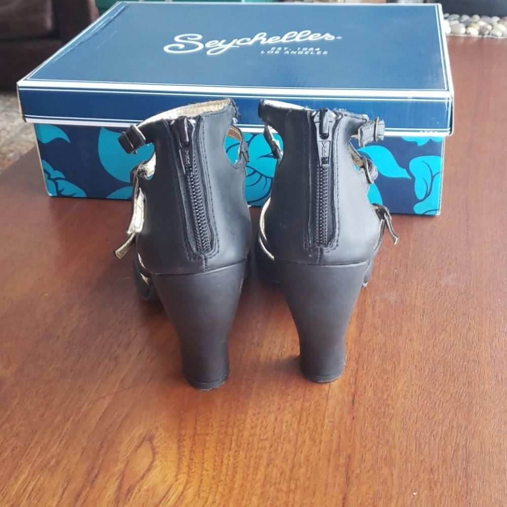 Seychelles Duty Calls Mary Jane Heels Black Leather Heels Size 7.5- EUC - Picture 3 of 7